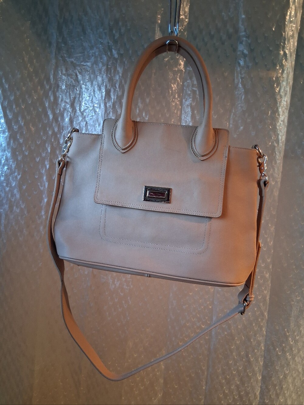 Segolene En Cuir ParisWomen’s Beige Top-Handle Satchel Bag with Detachable Strap